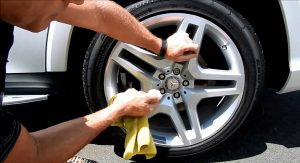 aluminum rims cleaning with household products